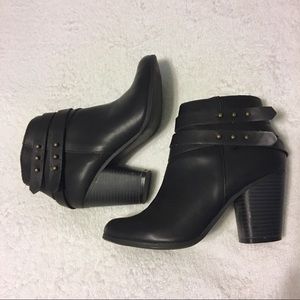 LaurenConrad black boots size 6.5